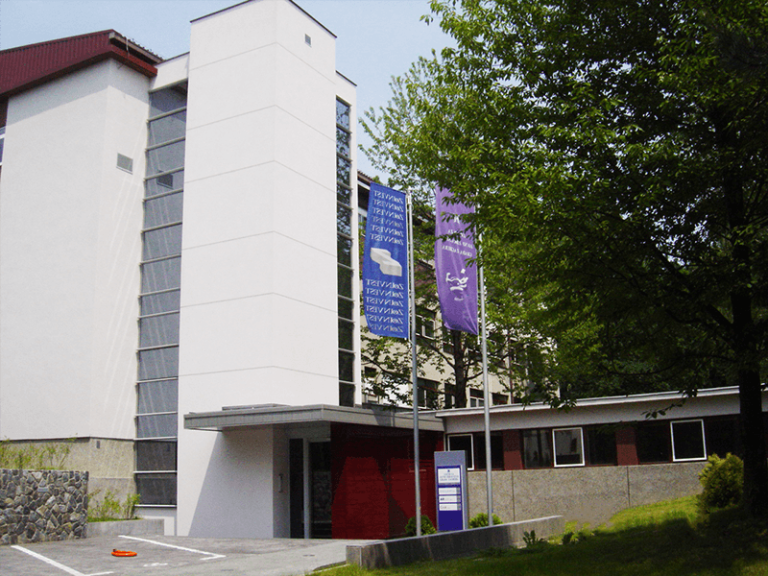 ZO-INVEST i NZZJZ ”Dr. Andrija Štampar“ – dizalo i predprostor dizala